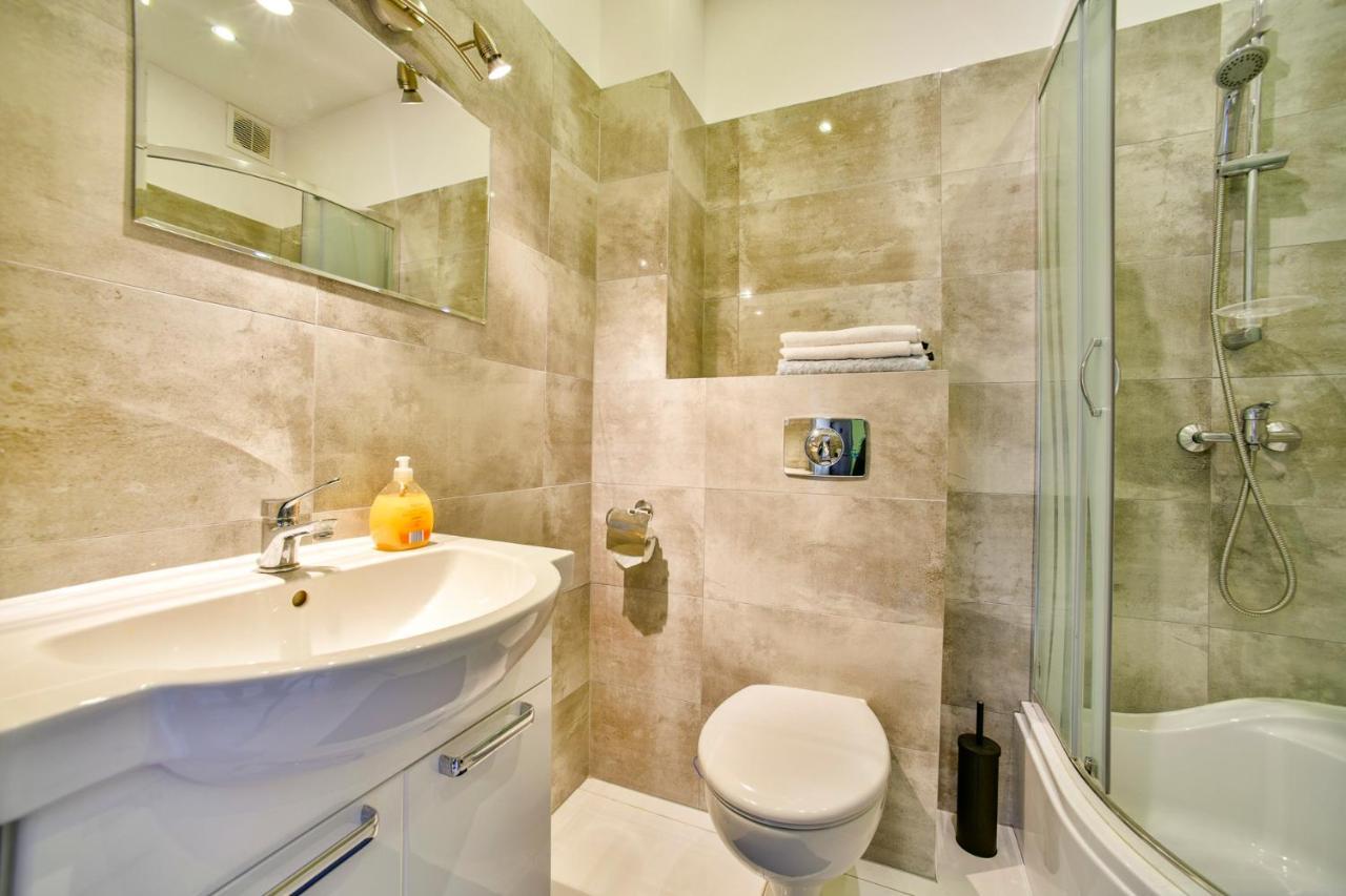 Apartament U Ewy W Kolobrzegu Podczele - 2 Sypialnie 50M2, Wifi I Darmowy Parking! Exterior photo