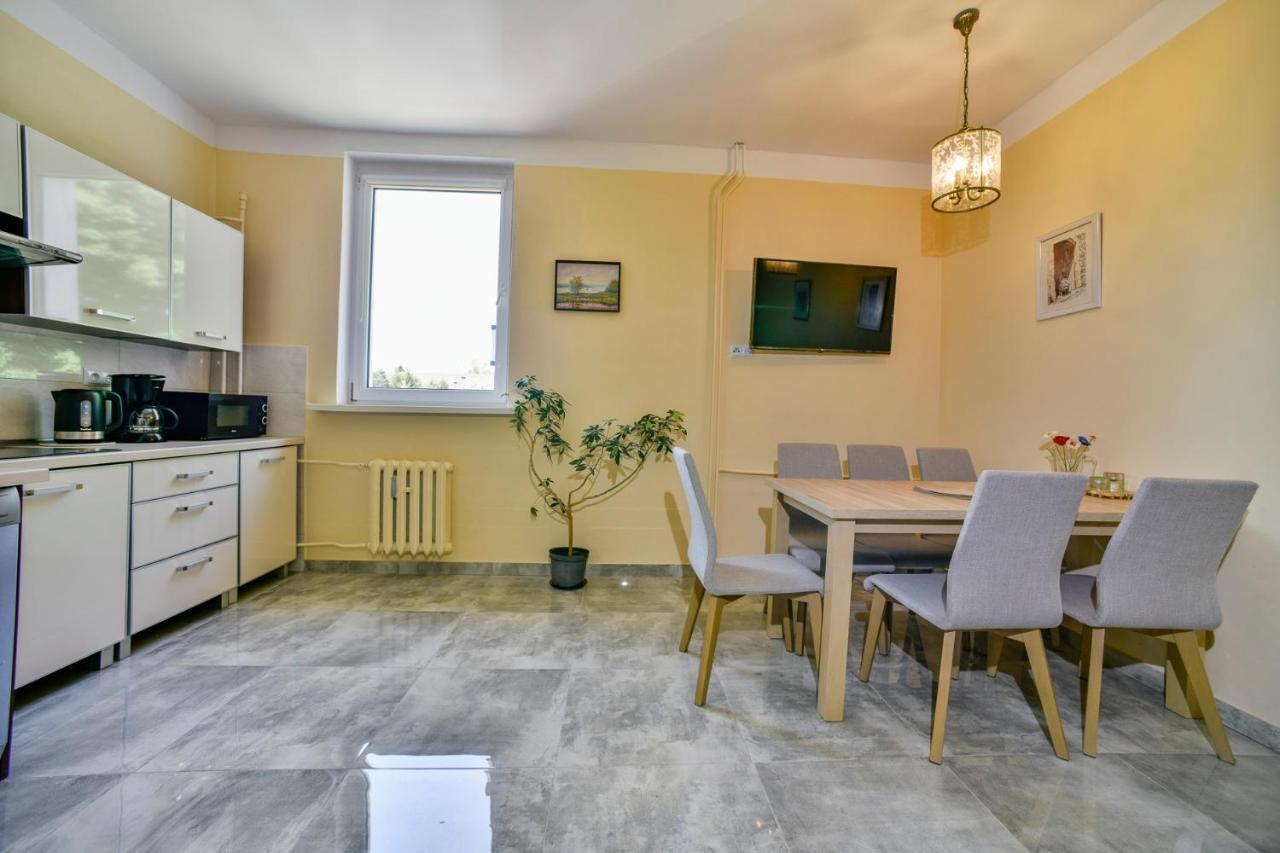 Apartament U Ewy W Kolobrzegu Podczele - 2 Sypialnie 50M2, Wifi I Darmowy Parking! Exterior photo