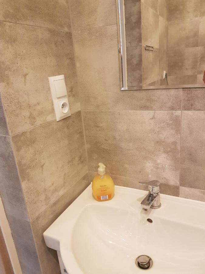 Apartament U Ewy W Kolobrzegu Podczele - 2 Sypialnie 50M2, Wifi I Darmowy Parking! Exterior photo